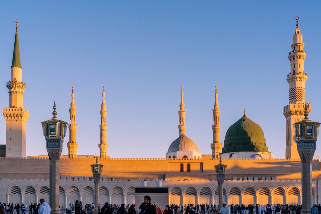 الكيان للسياحة الدينية والداخلية - المسجد النبوي الشريف